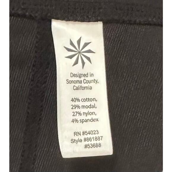 Athleta Strata Ponte Skirt Black Zip Pockets A-Line Petite Size SP - Picture 7 of 8